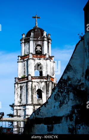 Bell Tower, Notre Dame de la porte d'église paroissiale, 1773, Daraga, dans la province d'Albay, Bicol, Philippines Banque D'Images