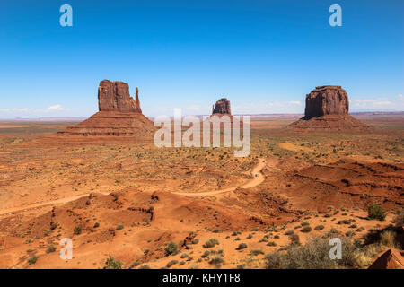 Monument Valley, vue sur le paysage pittoresque Banque D'Images