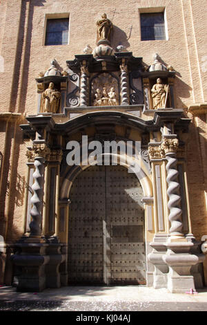 Paroissiale de San Felipe y Santiago el Menor Church Zaragoza Espagne Banque D'Images