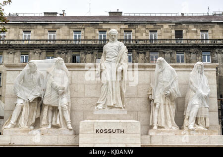 Kossuth memorial est le monument public dédié à l'ancien régent hongrois Lajos Kossuth-président devant le parlement hongrois sur lajo Banque D'Images