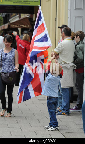 WINDSOR, ANGLETERRE - 19 MAI : la parade des forces armées participe à la parade des forces armées et à Muster le 19 mai 2012 à Windsor, Angleterre. Plus de 2500 soldats ont participé au Muster du Jubilé de diamant dans Home Park. Personnes : atmosphère Banque D'Images