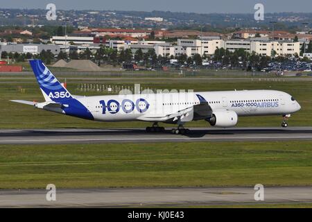 Airbus a350-1000 sur vol d'essai Banque D'Images