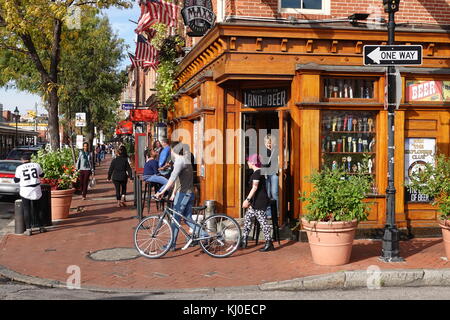 Usa Maryland Baltimore fells point max's taproom bar et restaurant sur Broadway Banque D'Images