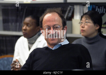 Directeur de l'Institut National du Cancer Harold E. Varmus (1) Banque D'Images