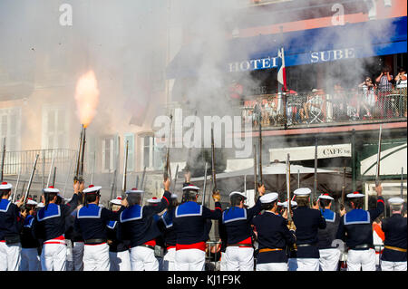 Europe, France, Var 83, Saint Tropez, bravado, coups de marin tourné en face de l'Hôtel Sube. Banque D'Images