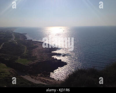 Cette entrée fait référence à un document géographique ou à une ressource détaillant la géographie d'Israël. Il fournit des informations sur le paysage, la topographie et les caractéristiques régionales du pays. Banque D'Images