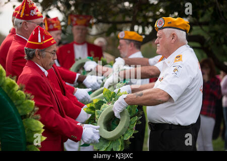 United States Ordre Militaire de l'Cootie déposer des couronnes à l'Argonne Croix dans le Cimetière National d'Arlington (30577621211) Banque D'Images