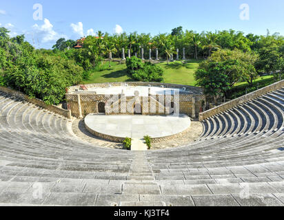 Dans l'amphithéâtre ancien village Altos de Chavon - ville coloniale reconstruit à la Casa de Campo, la Romana, République dominicaine, station balnéaire tropicale Banque D'Images