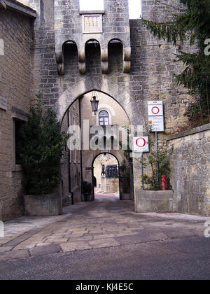 Porte de ville San Marino Banque D'Images