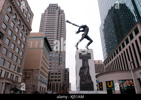 Katyn le mémorial aux victimes du massacre en Pologne en 1940 Banque D'Images