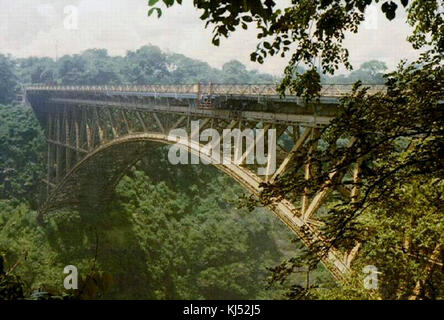 Pont de Victoria Falls au Zambèze Banque D'Images