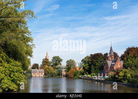 Le Minnewater, Minnewaterpark, Bruges (Brugge), Belgique. Banque D'Images