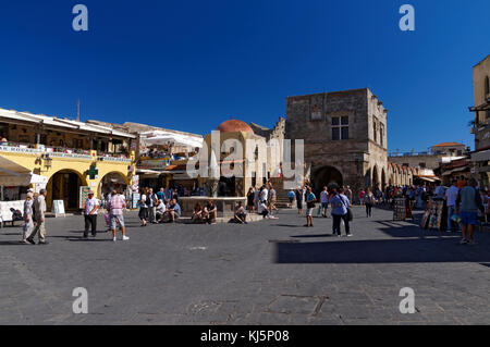 Hippocrate Square 177, Sygrou street, Old Town, Rhodes, Rhodes, Dodécanèse, Grèce. Banque D'Images