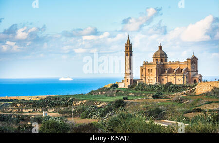 Basilique du Sanctuaire national de la Vierge de Ta Pinu, Gozo, Malte Banque D'Images