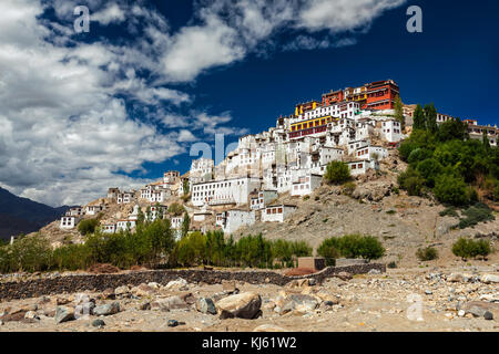 Thiksey gompa (monastère bouddhiste tibétain) dans l'Himalaya. Le Ladakh, Inde Banque D'Images