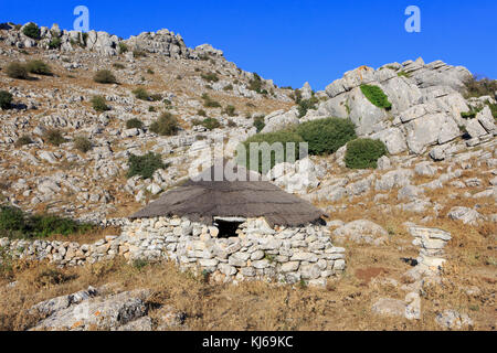 Le frère de stylo de la Chèvre (Majada del Fraile) à El Torcal de Antequera, réserve naturelle située au sud de la ville d'Antequera, Espagne Banque D'Images