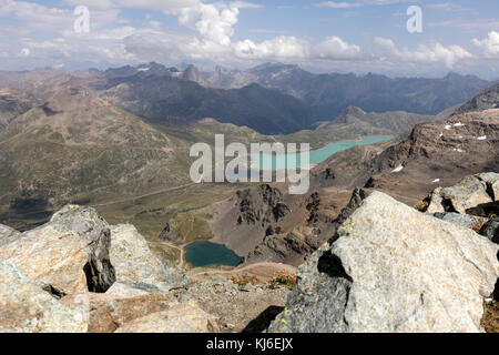 Lago bianco sur le col de la Bernina en Engadine, Suisse Banque D'Images