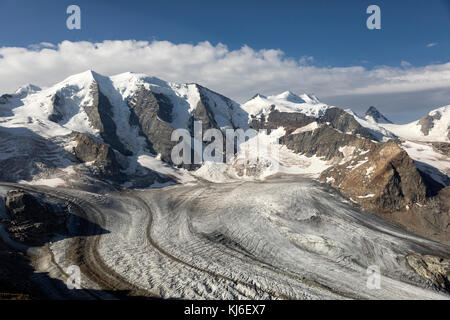 Le Piz Bernina, Engadine, Suisse Banque D'Images