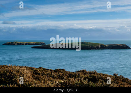 Îles de l'est et de l'Ouest de St Tudwal, près d'Abersoch, Llyn Penninsula, Gwynedd, pays de Galles Banque D'Images