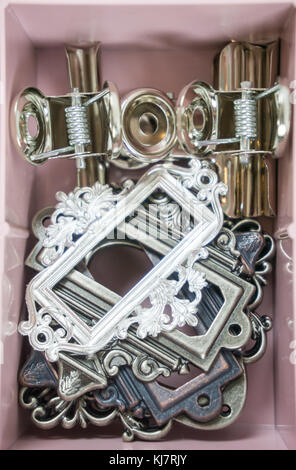 Organiser box pour les petits accessoires pour handmaking, craft, scrapbooking, art and design Banque D'Images