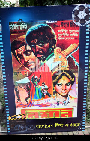 Affiches de film de tir près de fdc (Bangladesh) de la société de développement de Dhaka, Bangladesh. Banque D'Images