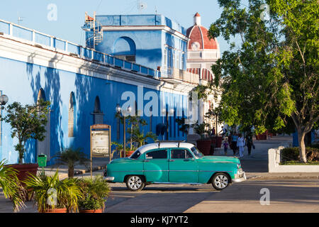 Vintage voiture américaine, Cienfuegos, Cuba Banque D'Images