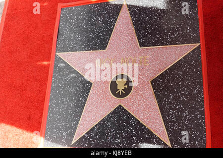 Une vue générale de l'atmosphère à la cérémonie honorant Nick Nolte avec une étoile sur le Hollywood Walk of Fame tenue le 20 novembre 2017 à Hollywood, Californie. Banque D'Images