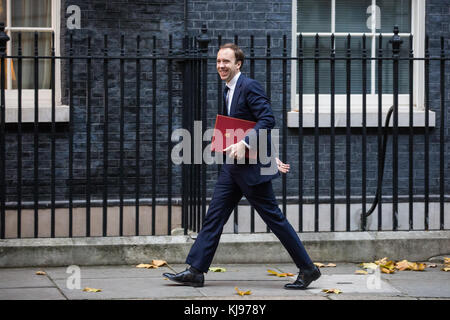 Londres, Royaume-Uni. 22 novembre, 2017. Matthew Hancock, ministre d'état pour le numérique, arrive au 10 Downing Street pour une réunion du cabinet immédiatement avant le chancelier de l'échiquier philip Hammond's budget. crédit : mark kerrison/Alamy live news Banque D'Images