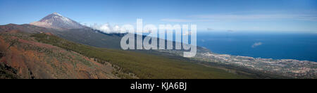 Pico del Teide, avec 3718 mètres plus haute montagne sur le territoire de l'Espagne, site du patrimoine mondial de l'UNESCO, l'île de Tenerife, Canaries, Espagne Banque D'Images