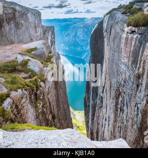 Vue aérienne du Kjeragbolten Lysefjorden Norvège Banque D'Images