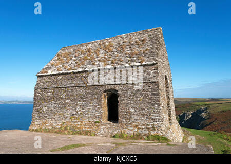 Une ancienne chapelle chrétienne dédiée à st.michael sur rame head dans le sud-est de Cornwall, Angleterre, Grande-Bretagne, Royaume-Uni, Banque D'Images