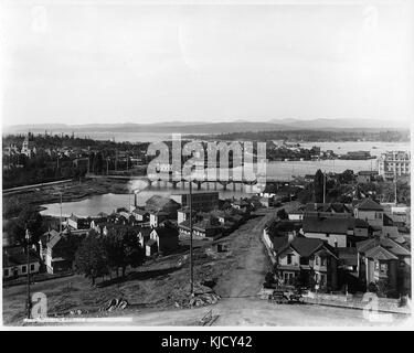 Victoria depuis la tour de la cathédrale, C.-B., 1897 Banque D'Images
