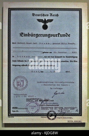 1948 07 01 Certificat de naturalisation allemand Willy Brandt Banque D'Images