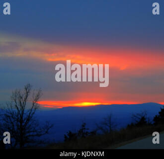 Gfp Arkansas State Park mount magazine magazine au coucher du soleil Banque D'Images