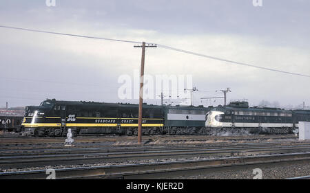 Ligne de côte littoral 523 (E6A) et SOU 6908 (E8A) à Ivy Terminal City, Washington, DC Le 14 janvier 1969 (21856821984) Banque D'Images