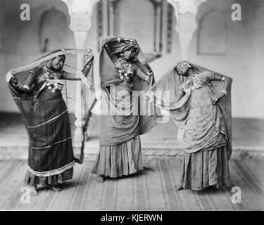 Danseurs Nautch en Inde, ca 1860 1870 Banque D'Images