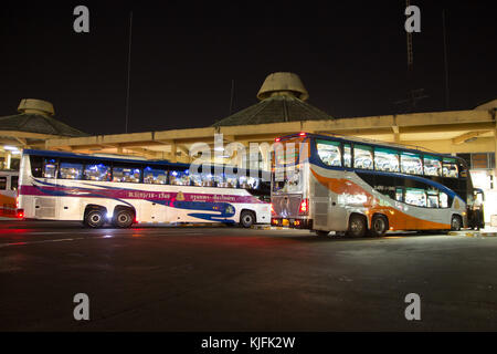 Chiang Mai, Thaïlande - 15 novembre 2017 : bus scania des transports gouvernement entreprise. Le bus de Bangkok et de Chiang Mai. photo à Chiangmai bus statio Banque D'Images