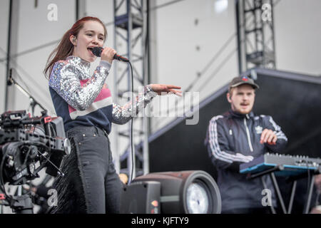 Le Danemark, Roskilde - Juin 29, 2017. La chanteuse et compositrice norvégienne Sigrid effectue un concert live au cours de la Danish music festival Festival de Roskilde en 2017. (Photo crédit : Gonzales Photo - Thomas Rasmussen). Banque D'Images