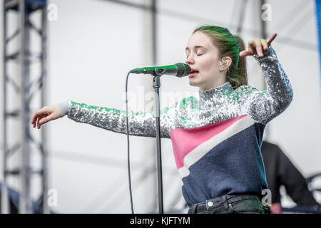 Le Danemark, Roskilde - Juin 29, 2017. La chanteuse et compositrice norvégienne Sigrid effectue un concert live au cours de la Danish music festival Festival de Roskilde en 2017. (Photo crédit : Gonzales Photo - Thomas Rasmussen). Banque D'Images