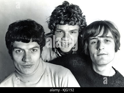 Warm SONS groupe pop britannique en 1967. Les livres de référence ne mentionnent que deux membres, mais trois étaient à cette session.photo: Tony Gale Banque D'Images