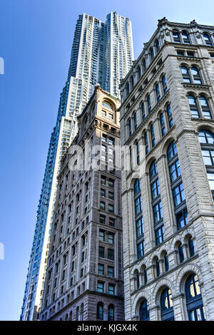 New York, USA - 30 mai 2015 : 8 rue du gratte-ciel (a.k.a Beekman Tower) à new york. l'immeuble à 265 m est le 12e plus grand immeuble d'towe Banque D'Images