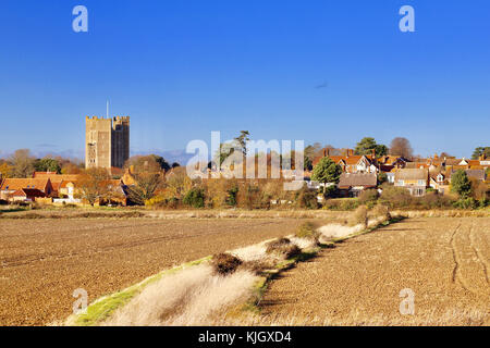 Orford, Suffolk, UK. 23 novembre, 2017. Météo France : un jour de grand froid au château de Orford, Suffolk. Credit : Angela Chalmers/Alamy Live News Banque D'Images