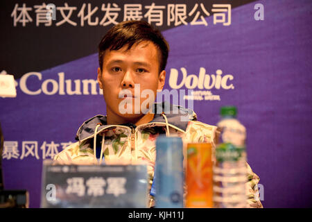 Beijing, Beijing, Chine. 23 nov, 2017. Beijing, Chine 23 novembre 2017 :(usage éditorial uniquement. Chine out) mark mcmorris snowboarder professionnel canadien assiste à la conférence de presse de FIS Snowboard World Cup 2017 à Beijing, le 23 novembre 2017. Le FIS Snowboard World Cup aura lieu à Beijing du 24 au 25 novembre à Beijing, Chine. crédit : l'Asie sipa/zuma/Alamy fil live news Banque D'Images