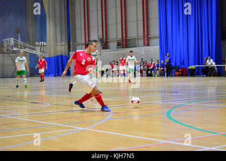 Gibraltar. 24 novembre 2017. Gibraltar FA 6-5 Irlande du Nord, International friendly, Tercennary Sports Hall, Gibraltar crédit : Stephen Ignacio/Alamy Live News Banque D'Images