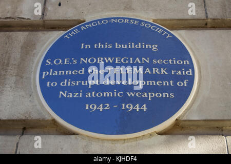 La société scandinave d'origine anglaise blue plaque marquant la Baker street où le bâtiment de guerre sur raid telemark, dans la norvège occupée par les nazis, a été planifié Banque D'Images