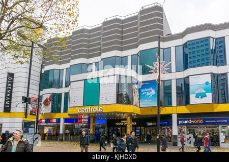 Le centrale shopping centre à Croydon est d'être réaménagés et combinée avec la proximité du centre Whitgift en 2018. Banque D'Images