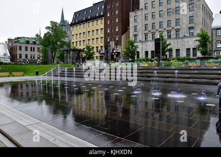 De beaux jardins et fontaines dans la ville de Québec, Québec, Ontario Banque D'Images