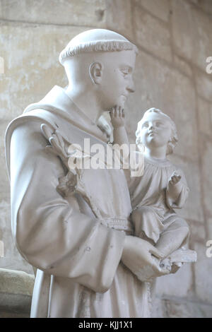 Eglise Saint-Pere. Saint Antoine de Padoue avec l'enfant Jésus. La France. Banque D'Images