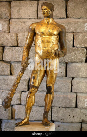 Musée du Capitole, Rome. Statue d'hercule en bronze doré. 2ème siècle avant J.-C.. L'Italie en bronze. Banque D'Images