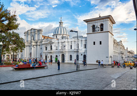 Basilique Cathédrale de Notre Dame de l'Assomption et de la Torre del Reloj, Popayan, Colombie, Amérique du Sud Banque D'Images